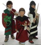 Mittelalterliche Outfits und Accessoires für Kinder Mittelalterliche Outfits und Accessoires für Kinder